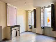 Riom Rue Hellenie STUDIO RDC chauf gaz — photo 2