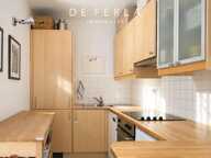 Appartement familial avec terrasse et parking — PARIS XIVᵉ — Petit-Montrouge — photo 4