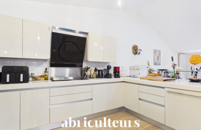 Immeuble de caractère en pierre de tailleb- 333 m²en vente à Saint-Savinien (17350) — photo 5
