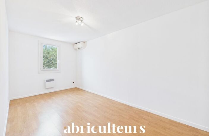 Spacieuse maison familiale T5 avec terrasse — Cadre sécurisé et recherché à Marseille (13010) — photo 5