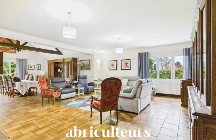 Maison avec parc arboré - 260 m² - en vente au MANS SUD (72230) — photo 4