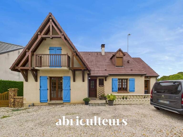 Maison de 3 chambres avec jardin arboré en vente à  Châteaudun (28200) — photo 1