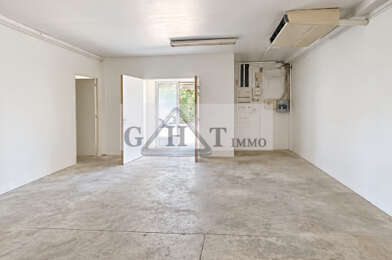 Local industriel  1750 €