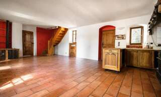 Maison 6 Pièces 195 m² à vendre à Lablachère (07230)