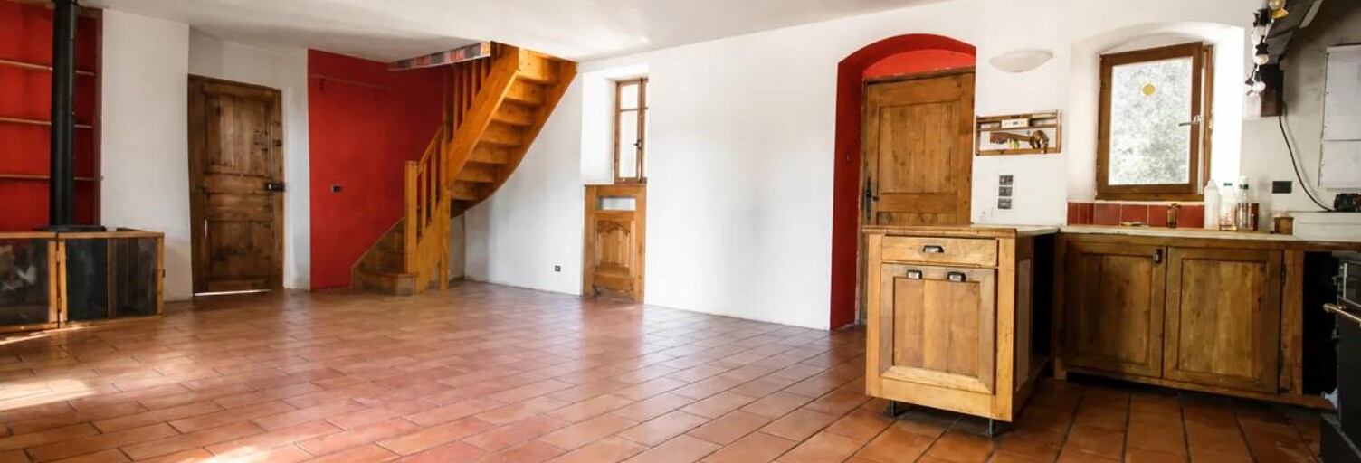 Maison 6 Pièces 195 m² à vendre à Lablachère (07230)