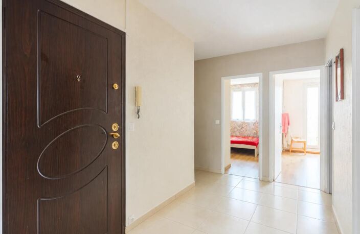 Appartement de 4 pièces de 72 m² à Aulnay-sous-Bois — photo 4
