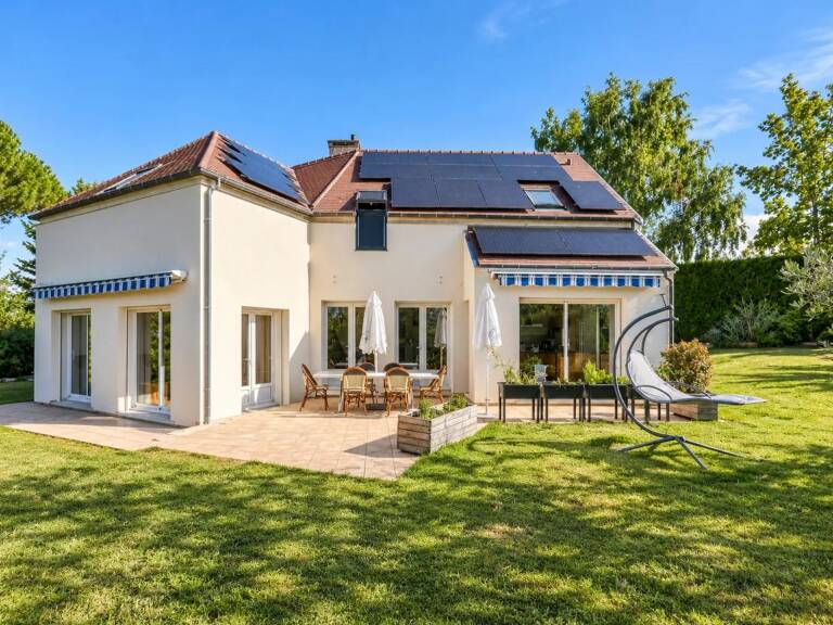 Maison de 9 pièces de 185 m² à Orgeval — photo 1