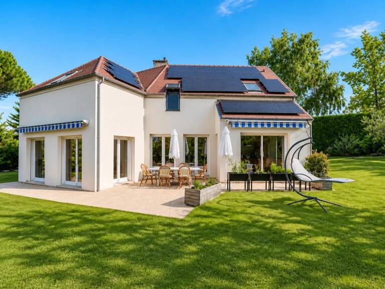 Maison de 9 pièces de 185 m² à Orgeval — photo 1