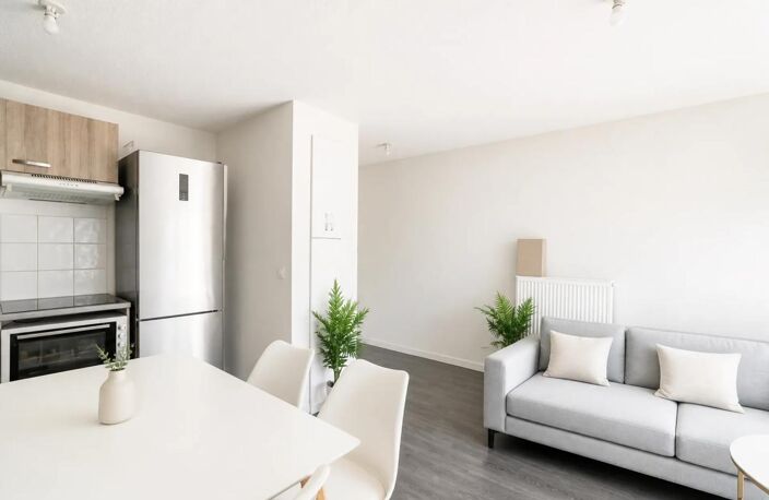 Appartement 2 pièces de 41 m² situé à Cenon — photo 3