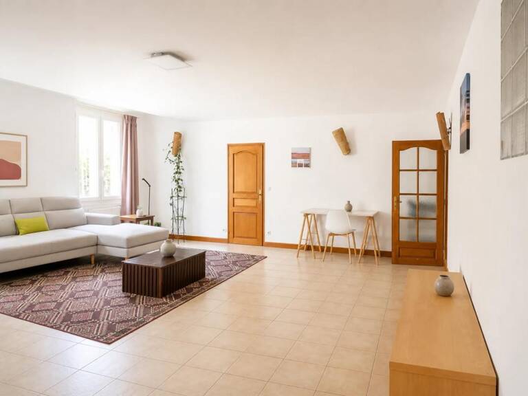 Appartement de 3 pièces de 72 m² à Brignoles — photo 1