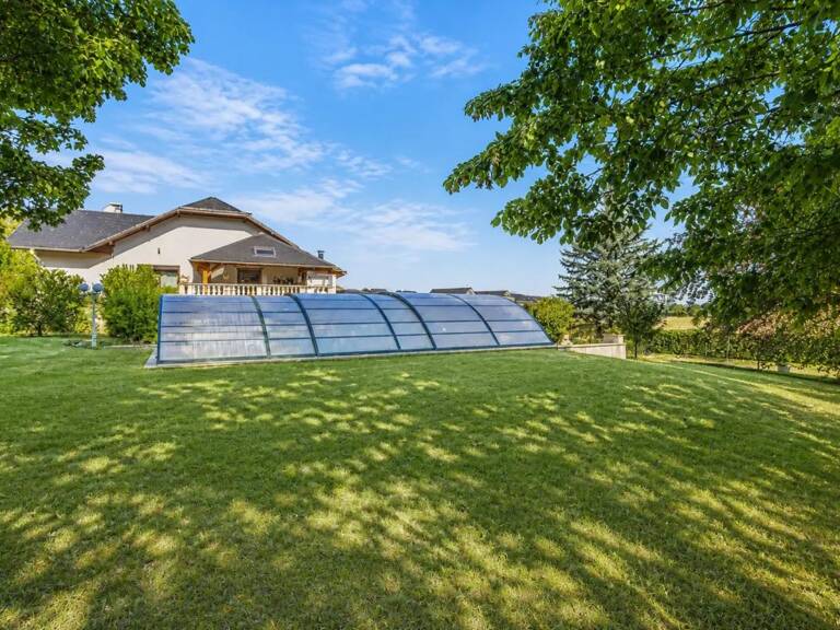 Maison de 7 pièces de 183 m² à La Balme-de-Sillingy — photo 1