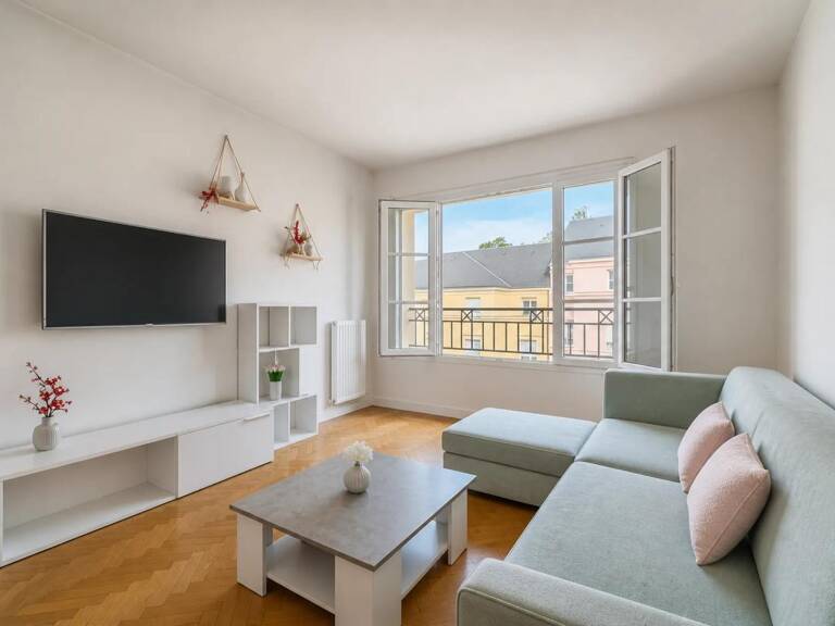 Appartement de 2 pièces de 46 m² au Plessis-Robinson — photo 1