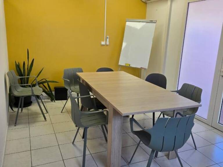CENTRE-VILLE - LOCAL COMMERCIAL ou PROFESSIONNEL — photo 1