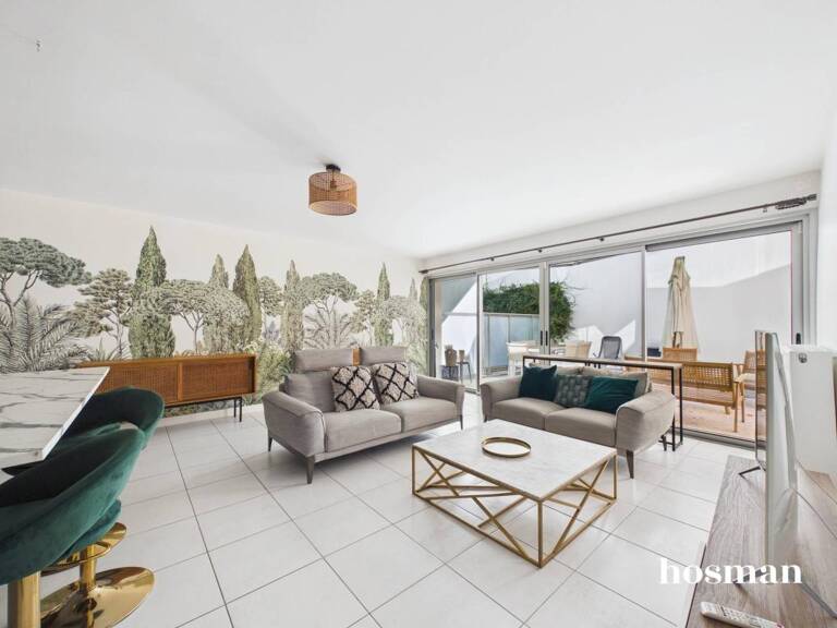 4 pièces de 91 m² avec terrasse et balcon - Avenue Emile Counord, Bordeaux — photo 1