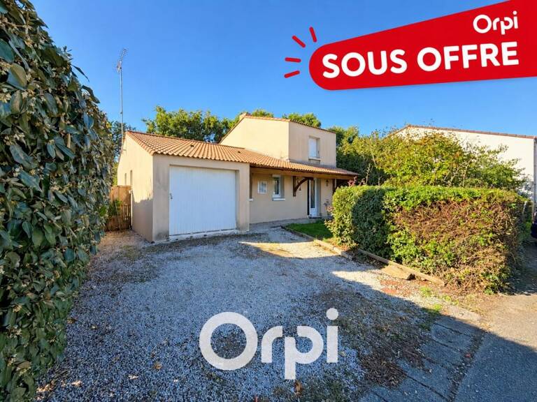 Maison À Vendre — photo 1