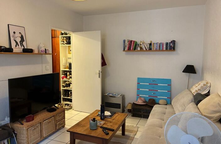 EXCLUSIVITE LYON 3 ème préfecture, T2 dans bel immeuble ancien — photo 5