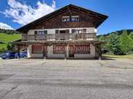 À VENDRE  Ensemble immobilier de 3 chalets à Notr — photo 2