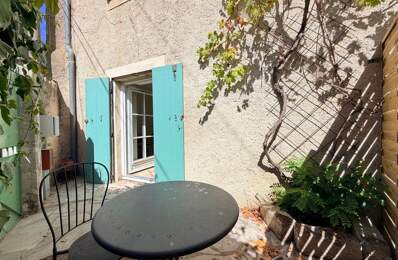 Studio meublé à louer avec terrasse — photo du bien