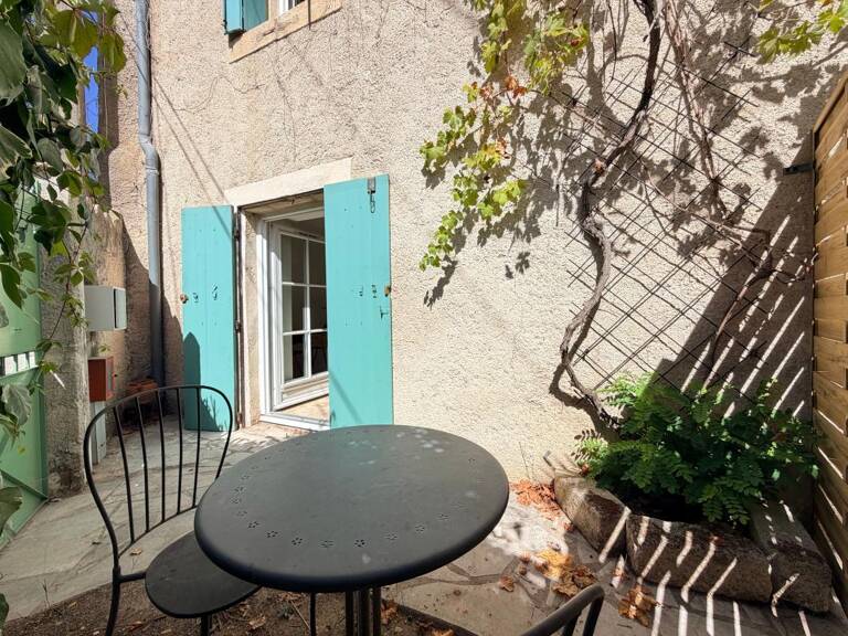 Studio meublé à louer avec terrasse — photo 1