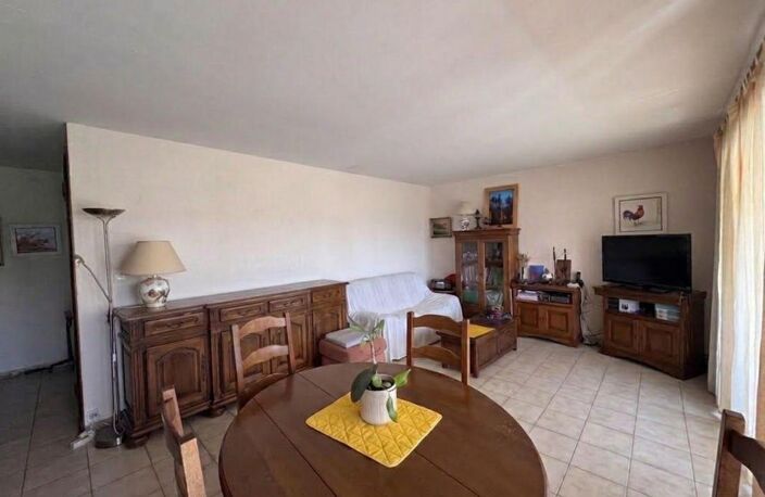Appartement T3 avec garage Hyeres centre (83400) — photo 2