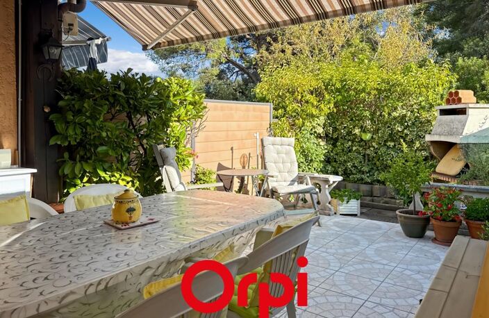 Appartement À Vendre — photo 2