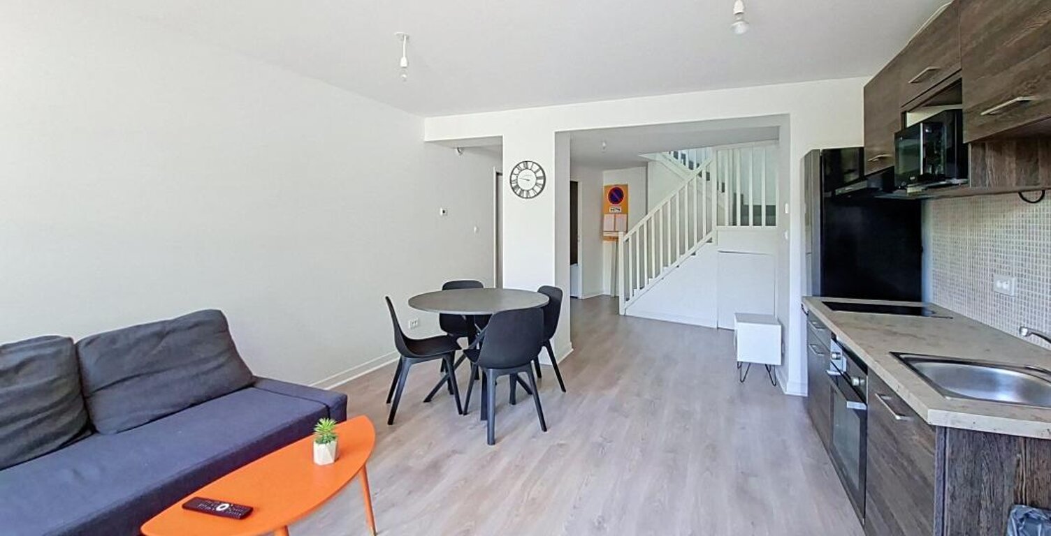 Appartement À Louer — photo 1