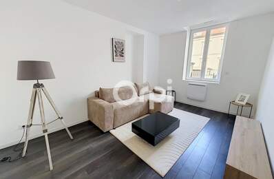 Appartement À Louer — photo du bien