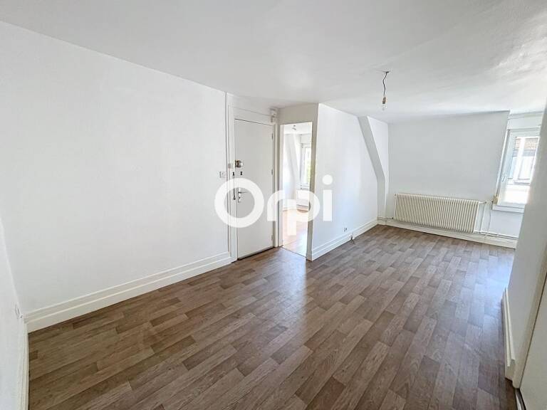 Appartement À Louer — photo 1
