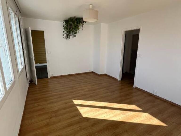 Appartement À Louer — photo 1