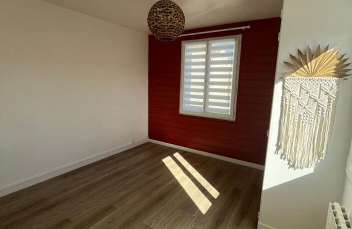Appartement À Louer — photo 3