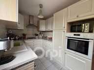 Maison familiale 3 chambres avec balcon et garage — photo 4