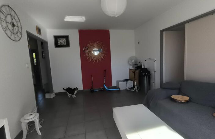 Appartement À Vendre — photo 2