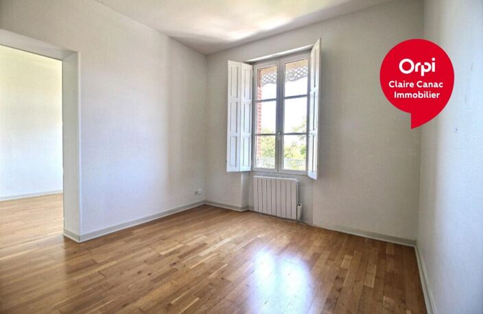Appartement Saint Sulpice 2 pièce(s) 45 m2 — photo 2