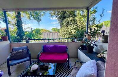 APPARTEMENT T2 AVEC TERRASSE ET PARKING — photo du bien