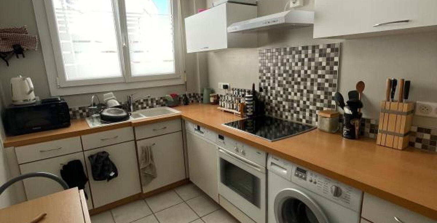 Appartement À Louer — photo 1