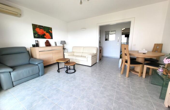 Appartement À Vendre — photo 2