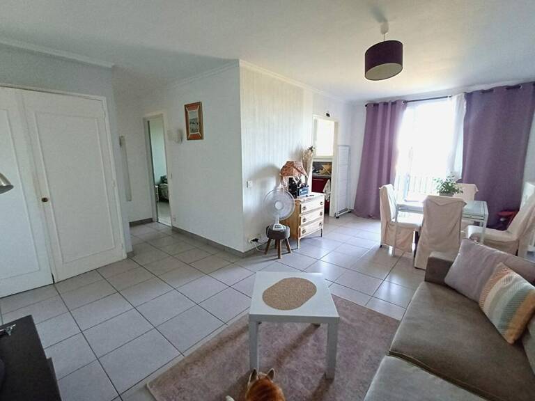 Grand T2 en résidence de 45.72 m2 avec terrasse de 10M2, cave et parking-quartier des fleurs — photo 1