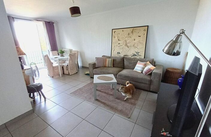 Grand T2 en résidence de 45.72 m2 avec terrasse de 10M2, cave et parking-quartier des fleurs — photo 2