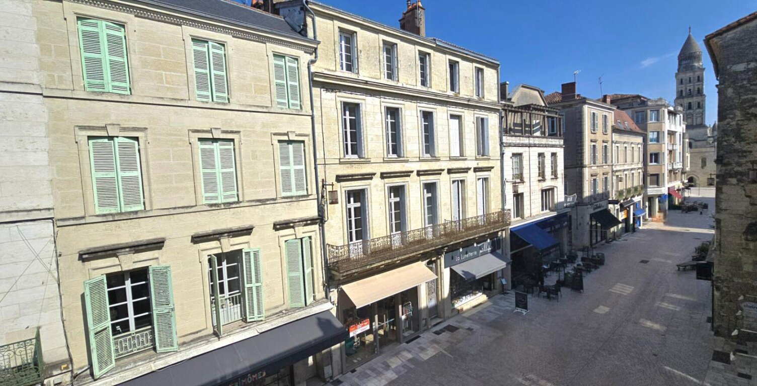 Appartement T3, résidence sécurisée avec ascenseur et cave privative — photo 1