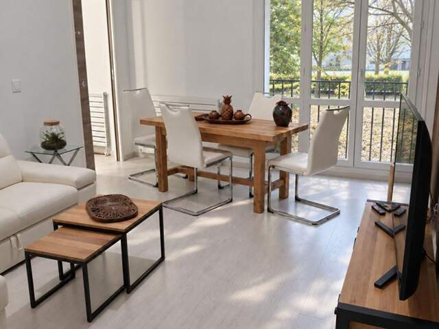 Appartement  4 pièce(s) 73 m2 — photo du bien
