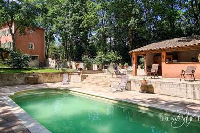 Maison 8 pièces 599000 €