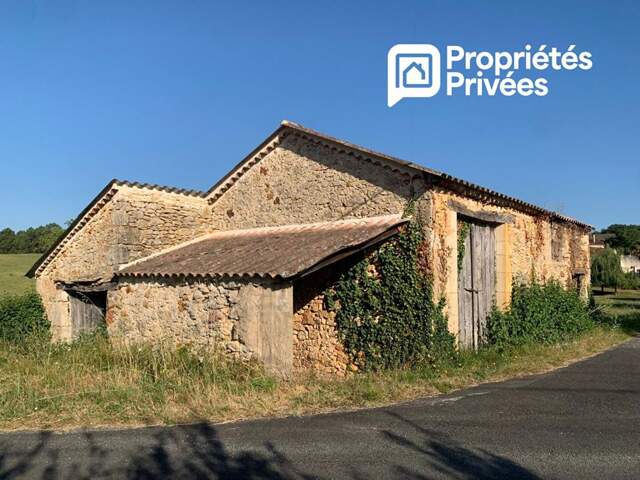 Grange en pierre à rénover — photo du bien