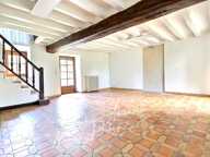 Maison en pierres avec cour et jardin — photo 3