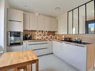 Santy La Plaine, Maison T5 de 160 m² + 80 m², terrain de 355 m², Lyon 8ème (69008) — photo 4