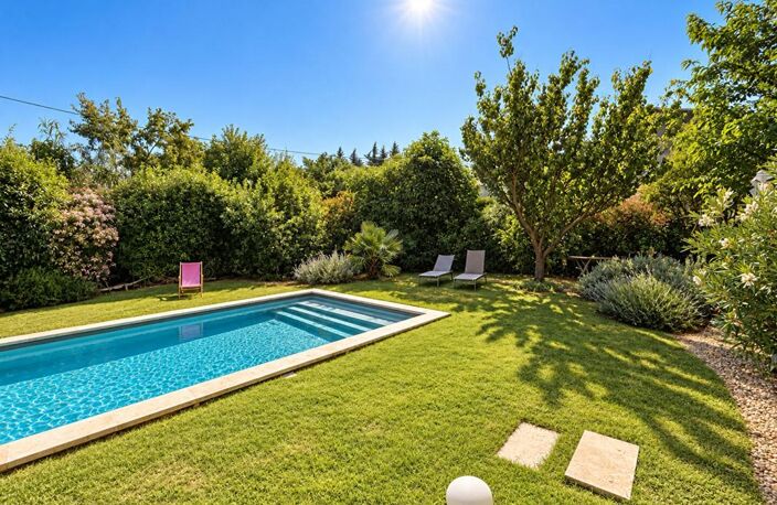 MAISON AVEC PISCINE À VENDRE À PLAN-D'ORGON — photo 3