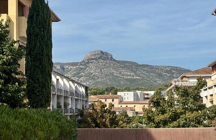 Appartement Aubagne 2 pièces 43 m2+20 m² terrasse — photo 3