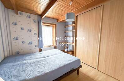 Maison en pierres au coeur du village 4 chambres avec terrain et garage — photo du bien