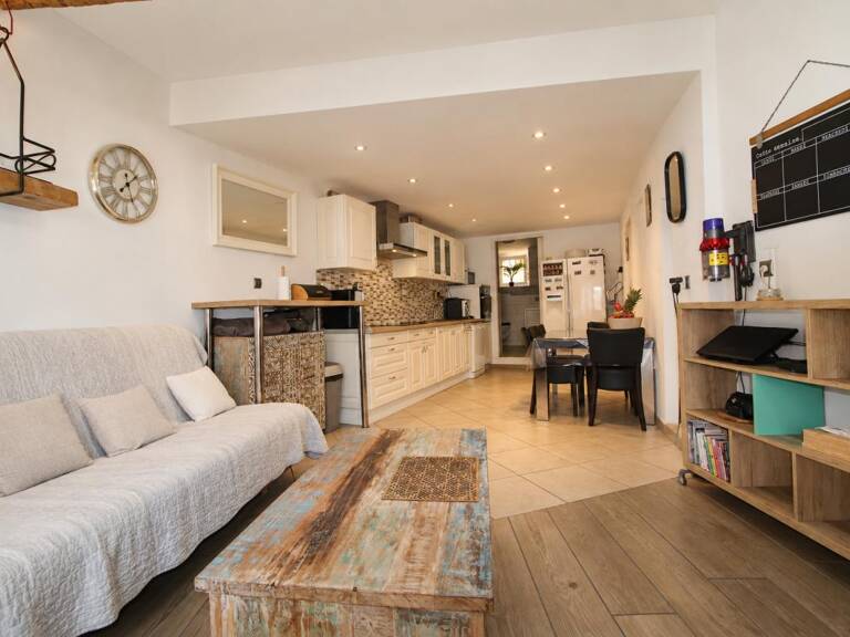 Maison de village rénovée avec potentiel ? Coursan — photo 1