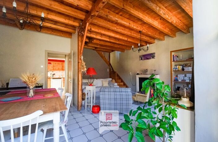 Voreppe (38340) - Maison de village T6 - 5 chambres - Balcon - Cave - Grenier — photo 3