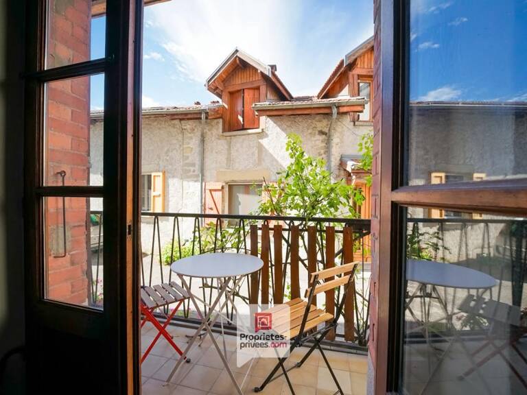 Voreppe (38340) - Maison de village T6 - 5 chambres - Balcon - Cave - Grenier — photo 1